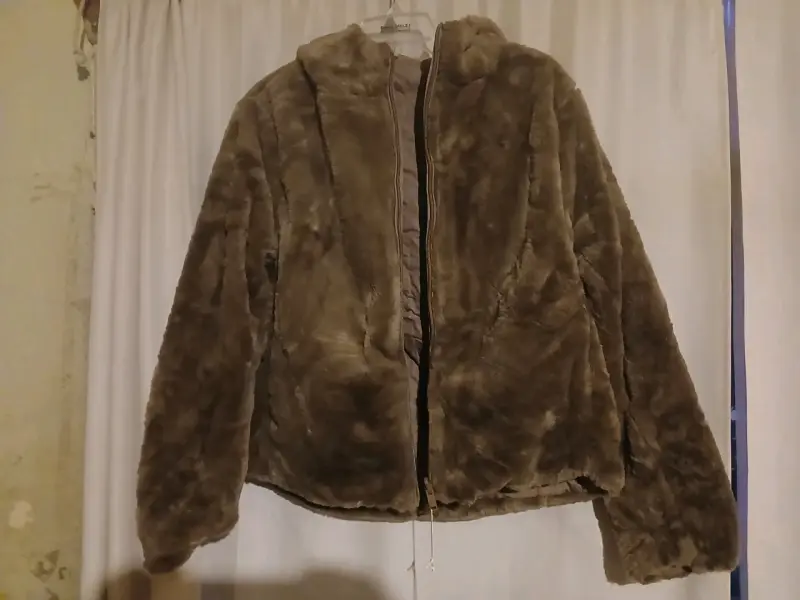 Chaqueta reversible con capucha color marrón - 2