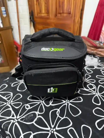 Bolso para cámara DecGear acolchado negro - miniatura 1