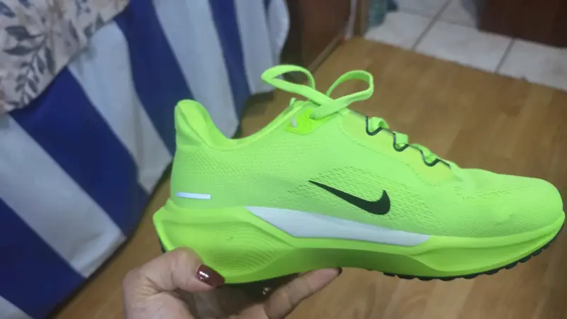 Zapatillas deportivas Nike verdes para hombre - 3