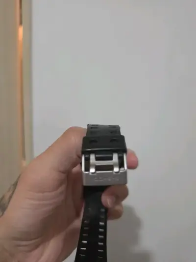 Reloj Casio G-Shock Negro Resistente al Agua - miniatura 3