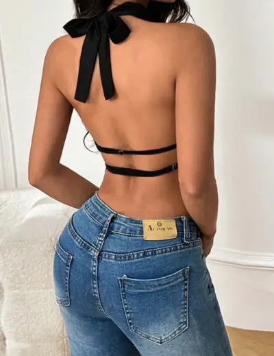 Top halter negro de satén para mujer - miniatura 2