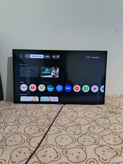 Smart TV Aiwa con Google TV - miniatura 3
