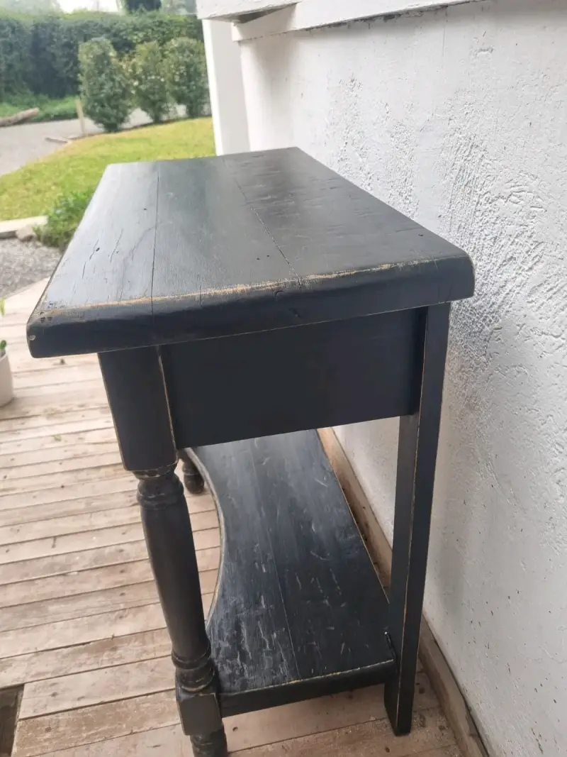 Mesa auxiliar de madera negra con cajón - 4