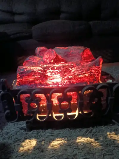 Chimenea eléctrica decorativa con efecto de leña - miniatura 3