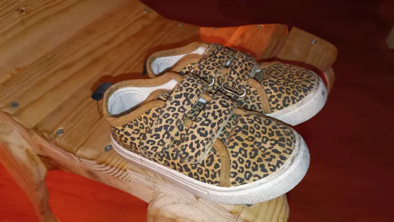 Zapatillas de niño/a con estampado de leopardo - 2