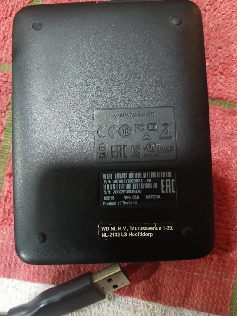 Disco Duro Externo WD Elements 2TB USB 3.0 - 3