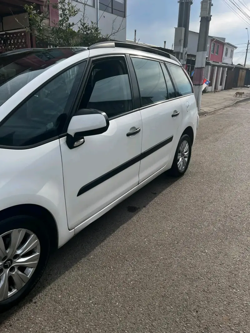 Citroën C4 Picasso - 2