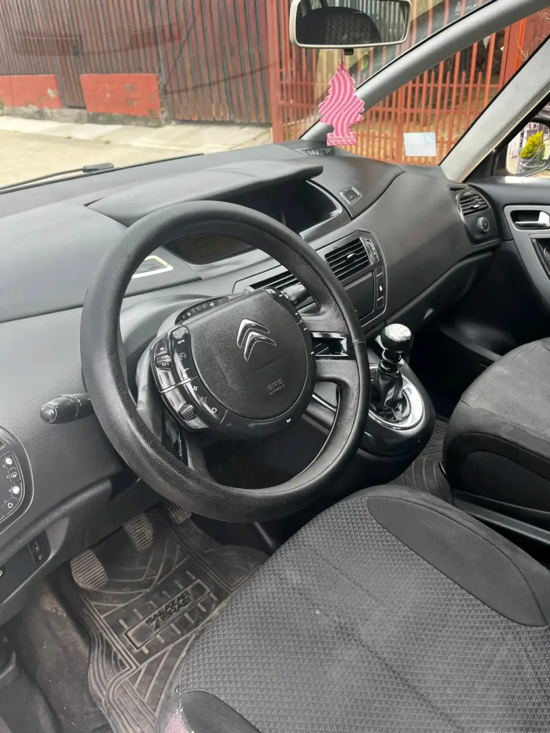 Citroën C4 Picasso - 4
