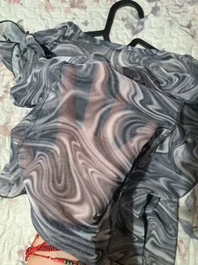 Polera transparente con diseño - miniatura 2