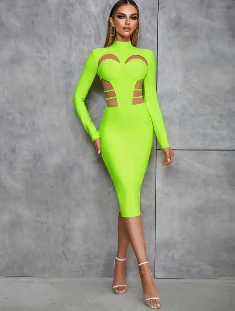 Vestido ajustado verde neón con aberturas - 5
