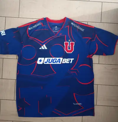 Camiseta Universidad de Chile Adidas 2026 - miniatura 1