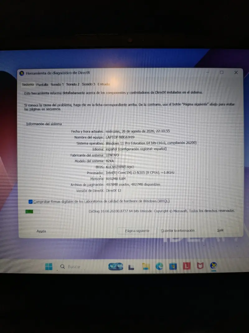 Laptop Lenovo con pantalla de 14 pulgadas - 4