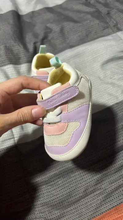 Zapatillas de bebé Baby Colors rosadas y lilas - miniatura 2