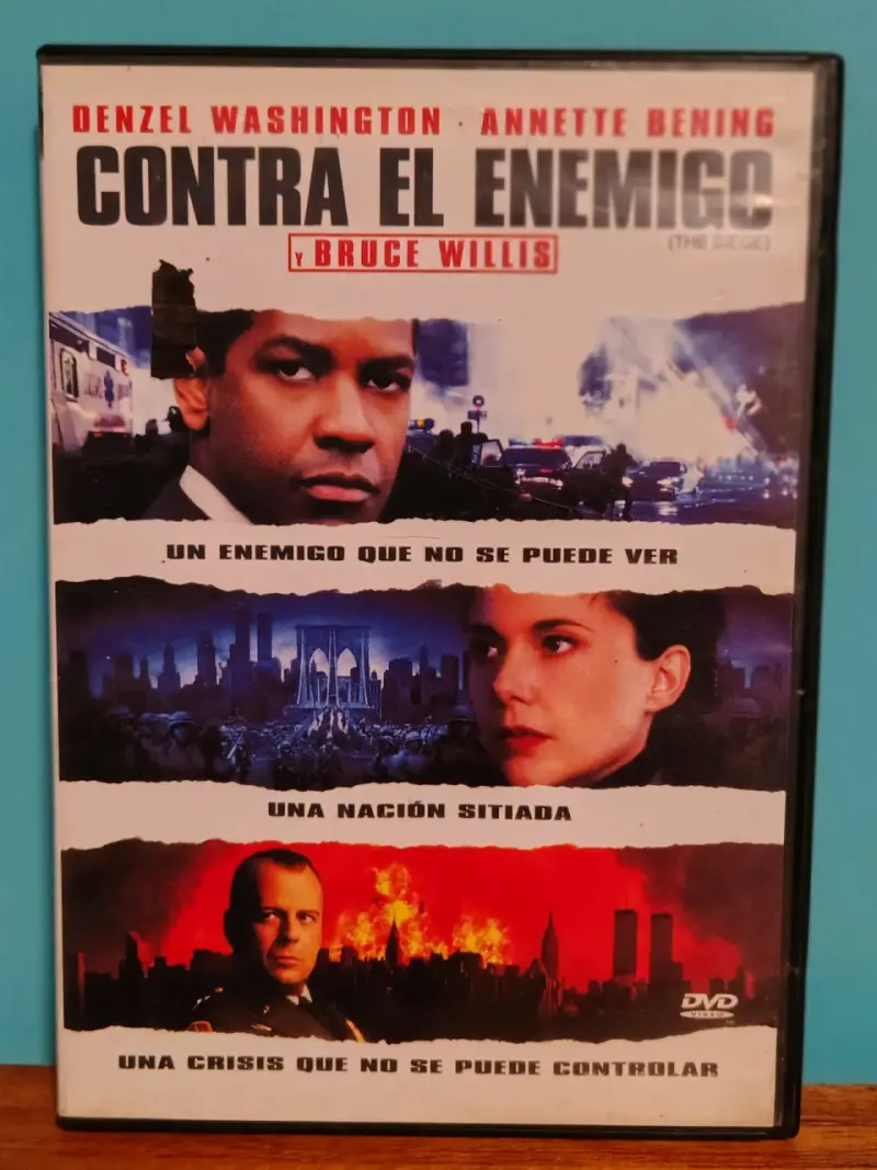 DVD Contra el Enemigo con Denzel Washington