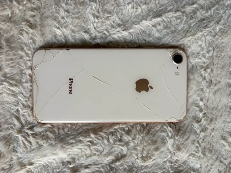 ‼️ OFERTA ‼️ iPhone 8 64GB Gold 86% Batería - 6