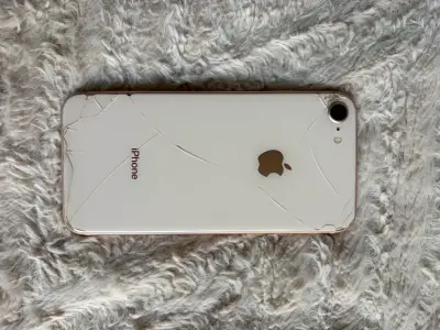 ‼️ OFERTA ‼️ iPhone 8 64GB Gold 86% Batería - miniatura 6