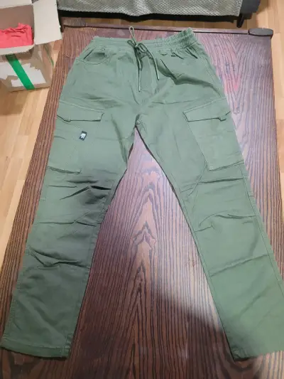 Pantalones cargo verdes The North Face - miniatura 1