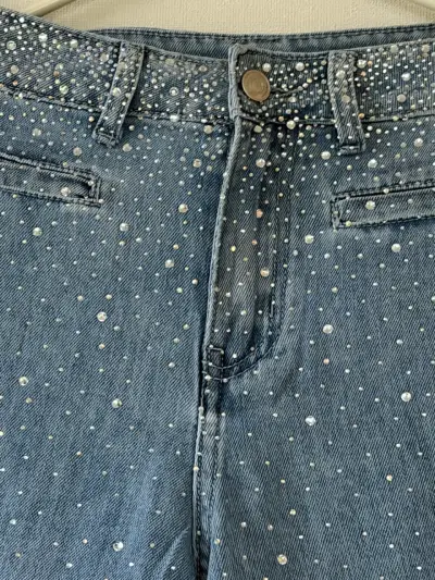 Jeans de mujer con detalles brillantes - miniatura 3
