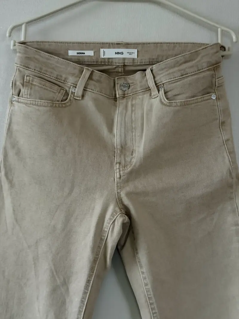Jeans beige Mango Sienna para mujer - 2