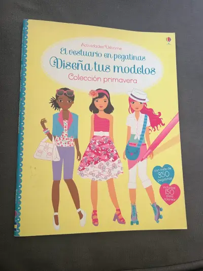 Libro de actividades Usborne con pegatinas de moda - miniatura 1