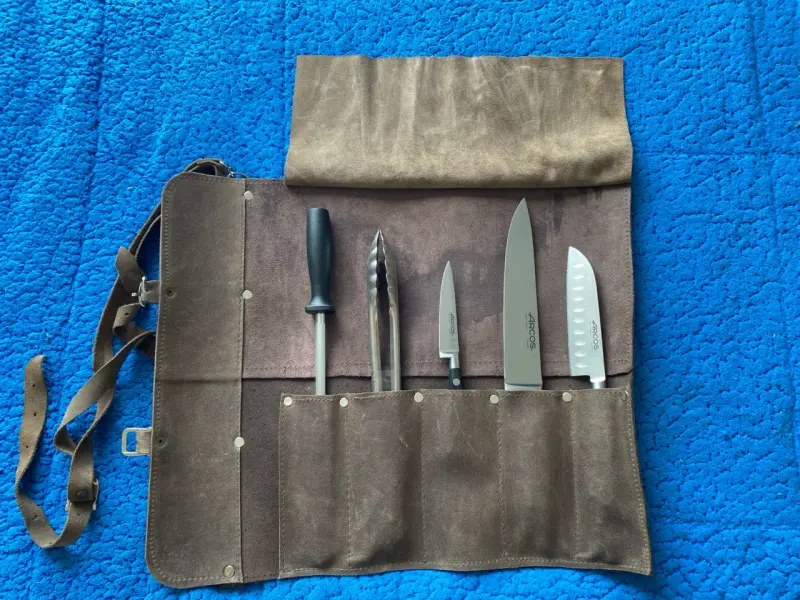Set de cuchillos Arcos con funda de cuero - 1