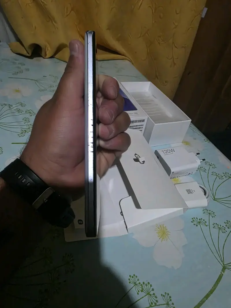 Smartphone Xiaomi Redmi Note 13 Pro+ 5G - 4