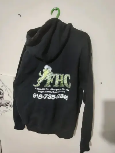 Polerón negro con capucha FHC - miniatura 1
