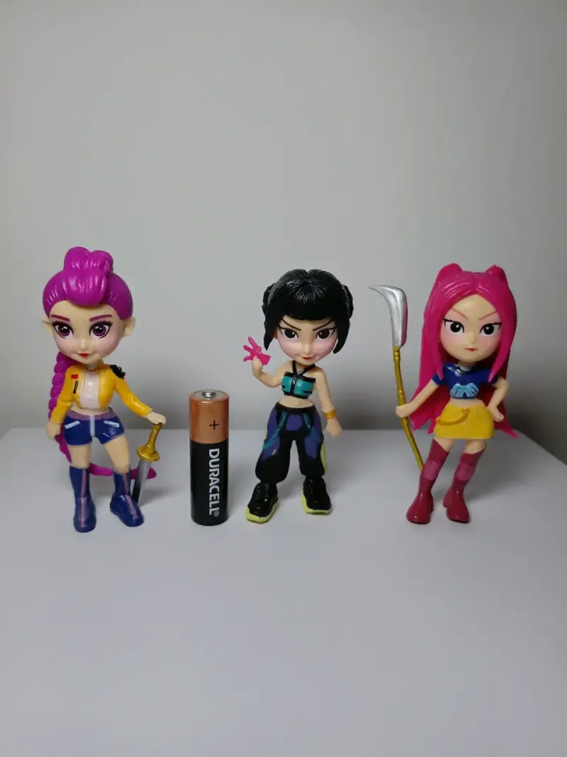 Set de 3 figuras Guerreras K-Pop - 6