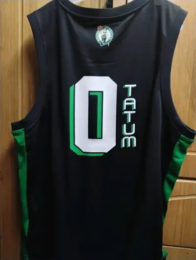 Camiseta NBA Boston Celtics Tatum Negra - miniatura 3