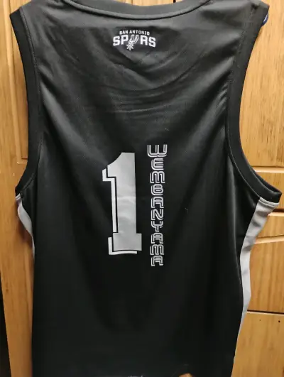 Camiseta NBA San Antonio Spurs Negra - miniatura 2