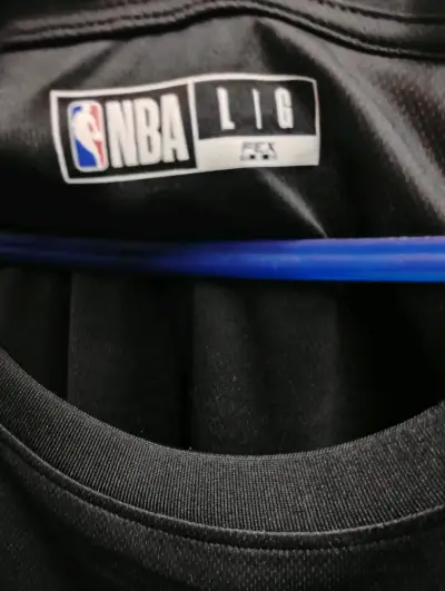 Camiseta NBA San Antonio Spurs Negra - miniatura 3