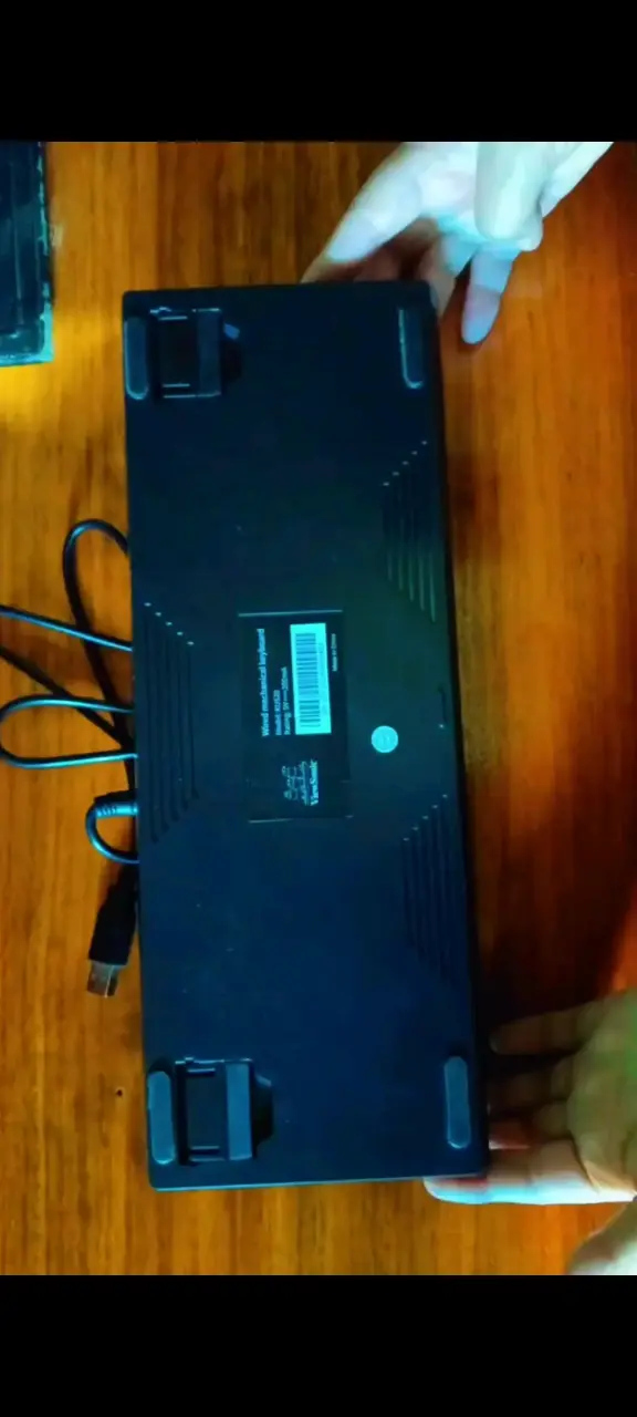 Teclado mecánico ViewSonic retroiluminado - 2