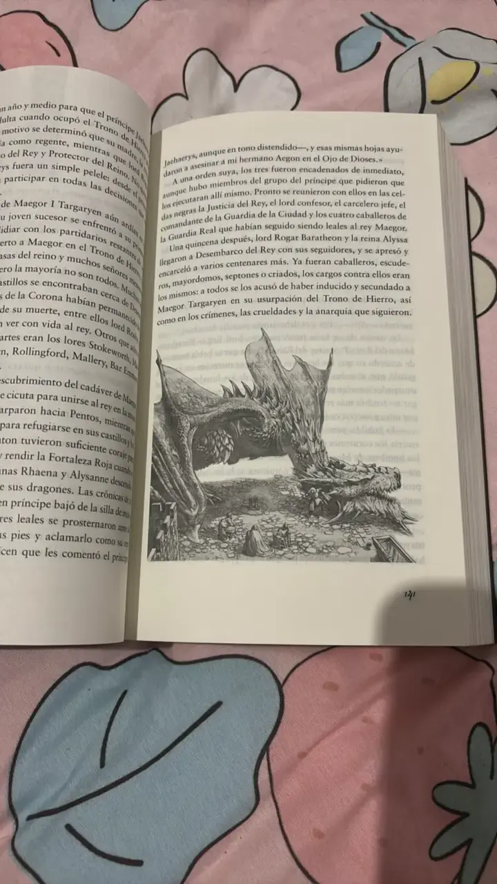 Libro 'Fuego y Sangre' de George R. R. Martin - 3