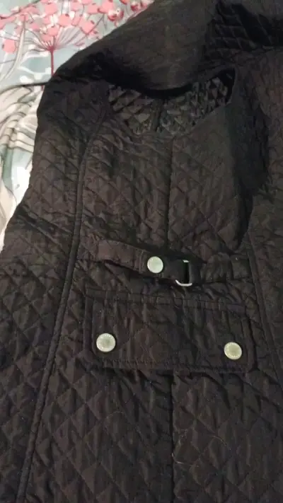 Chaleco acolchado negro Newport para mujer - miniatura 3
