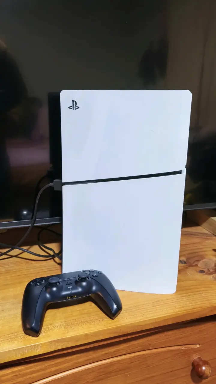 Consola PlayStation 5 Digital Permuta - 1