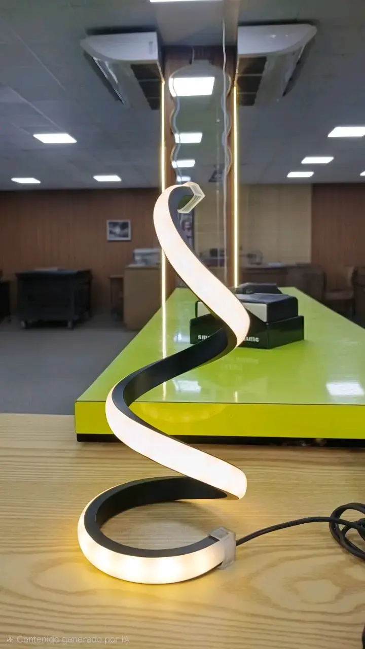 Lámpara de mesa LED en espiral con luz suave - 3