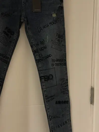 Jeans  FBO con diseño gráfico - miniatura 4