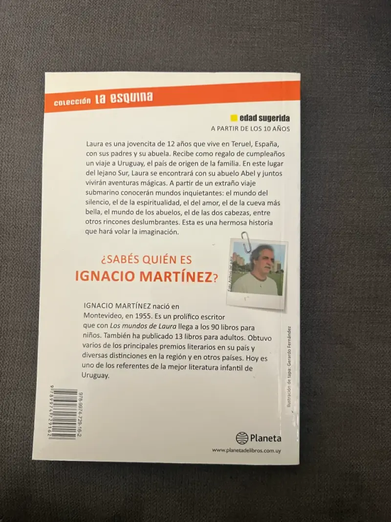 Libro 'Los Mundos de Laura' de Ignacio Martínez - 2