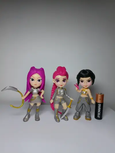 Set 3 Muñecas Guerreras K-Pop - miniatura 1