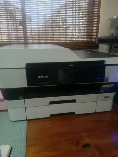 Impresora multifuncional Brother MFC-J6720DW - miniatura 2