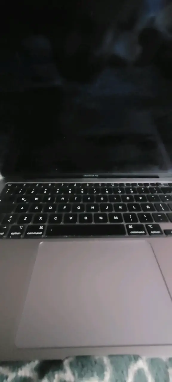 Apple MacBook Air 2020 M1 - 2