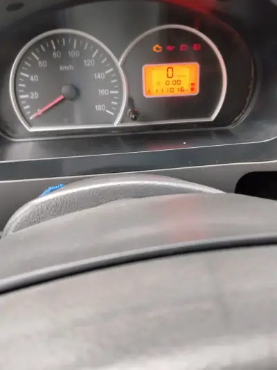 Furgón baic plus exelente estado - miniatura 4