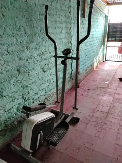 Elíptica Master Fit en buen estado - miniatura 1