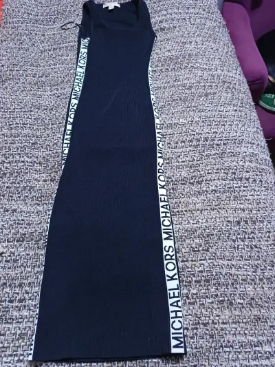 Vestido negro Michael Kors con detalles laterales - miniatura 1