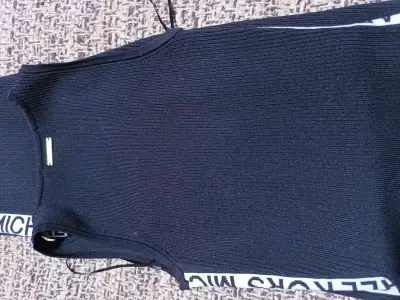Vestido negro Michael Kors con detalles laterales - miniatura 5