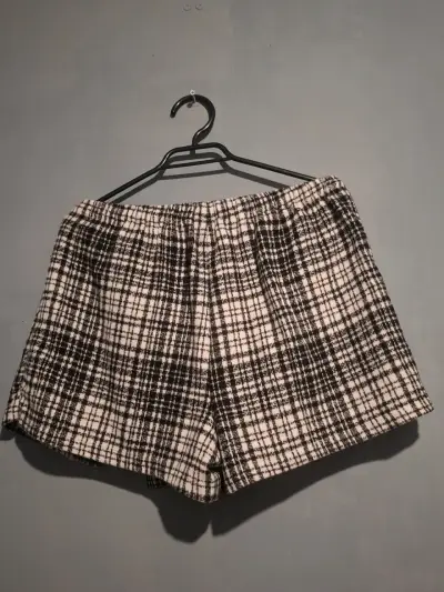 Falda corta a cuadros Forever 21 - miniatura 2