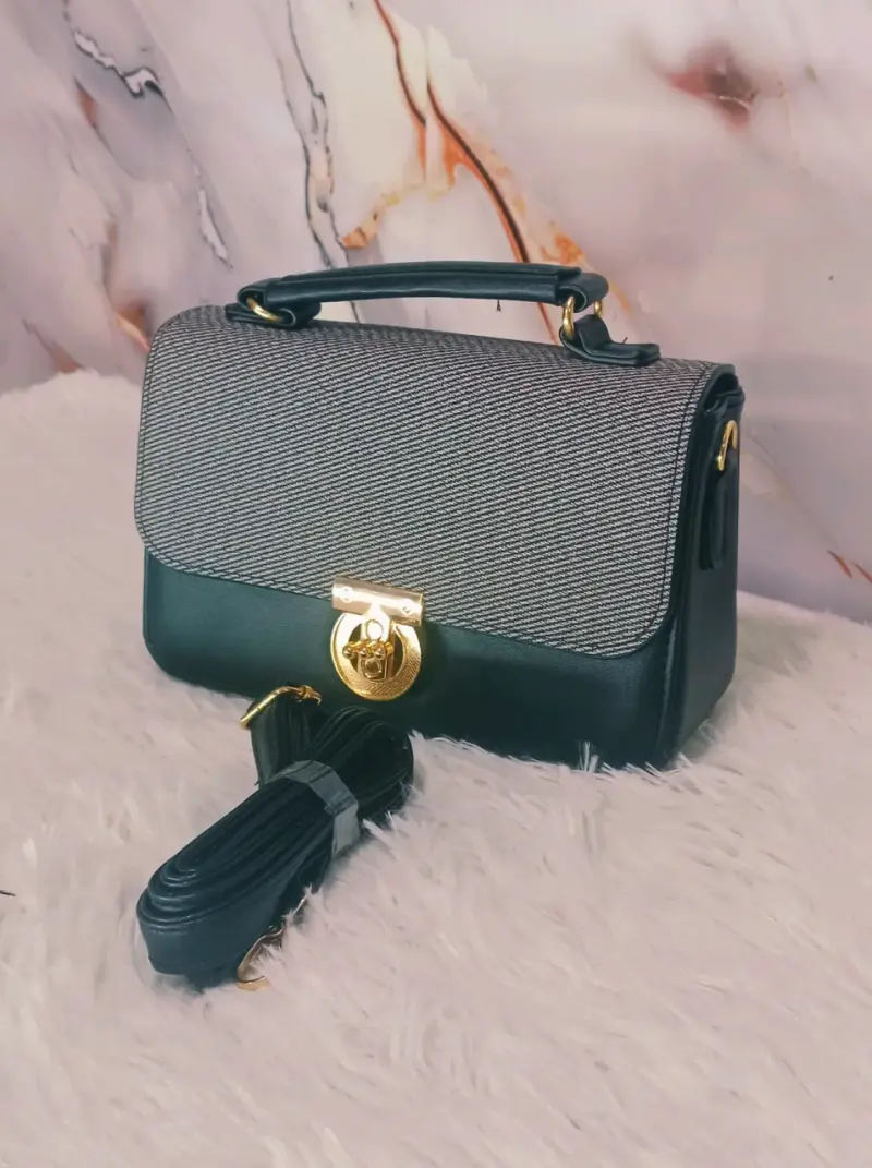 Cartera de mano elegante con correa ajustable - 2