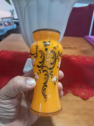 Jarrones decorativos de vidrio naranja con diseño floral - miniatura 3