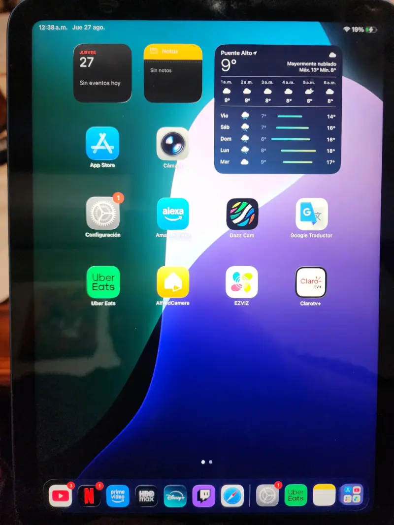 iPad 11 128GB con accesorios y caja original - 2