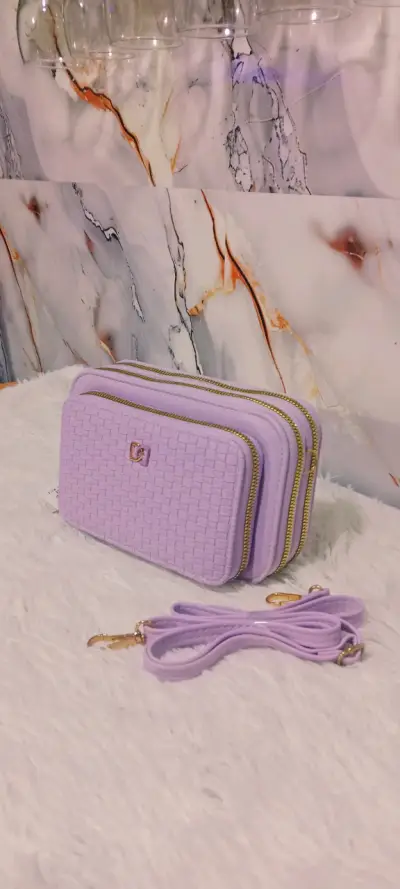Carteras de Mano en Colores Pastel - miniatura 5